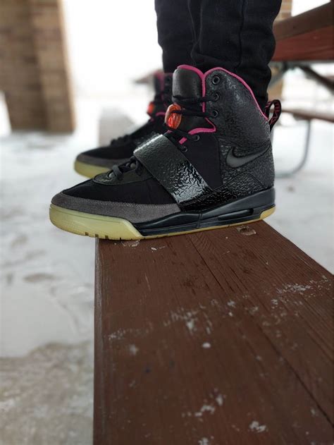 nike air yeezy 1 blink replica|goat air yeezy blink.